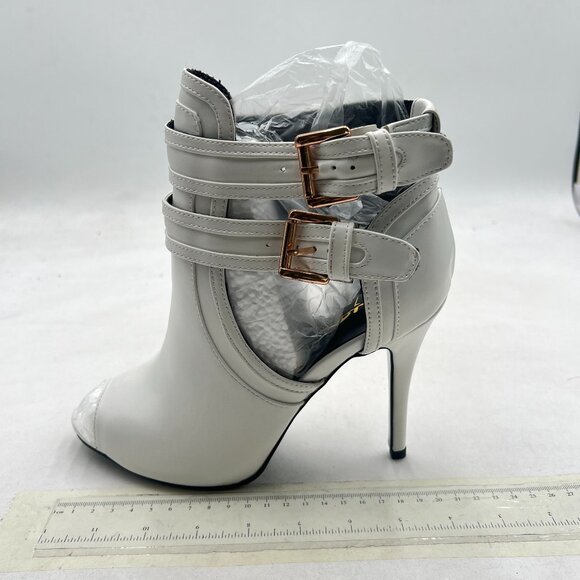 XYD White Ankle Boots with Buckle Detail - Picture 2 of 8